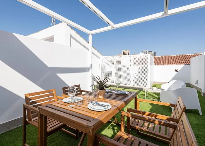 Wintowinrentals Goleta Suites 2A